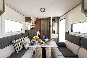 Motorhome hire Langbank