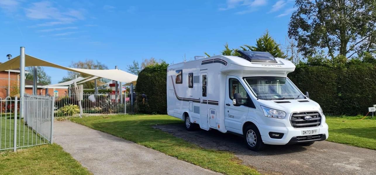 Giottiline Siena 395 Motorhome  for hire in  Ashbourne