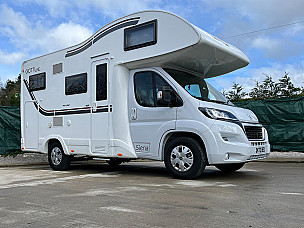 Giottiline Siena 422 Motorhome  for hire in  Ashbourne