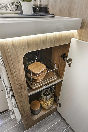 Motorhome hire SITTINGBOURNE