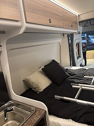 Campervan hire SITTINGBOURNE