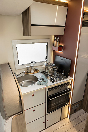 Motorhome hire Langbank