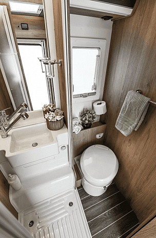 Motorhome hire Castle Donington