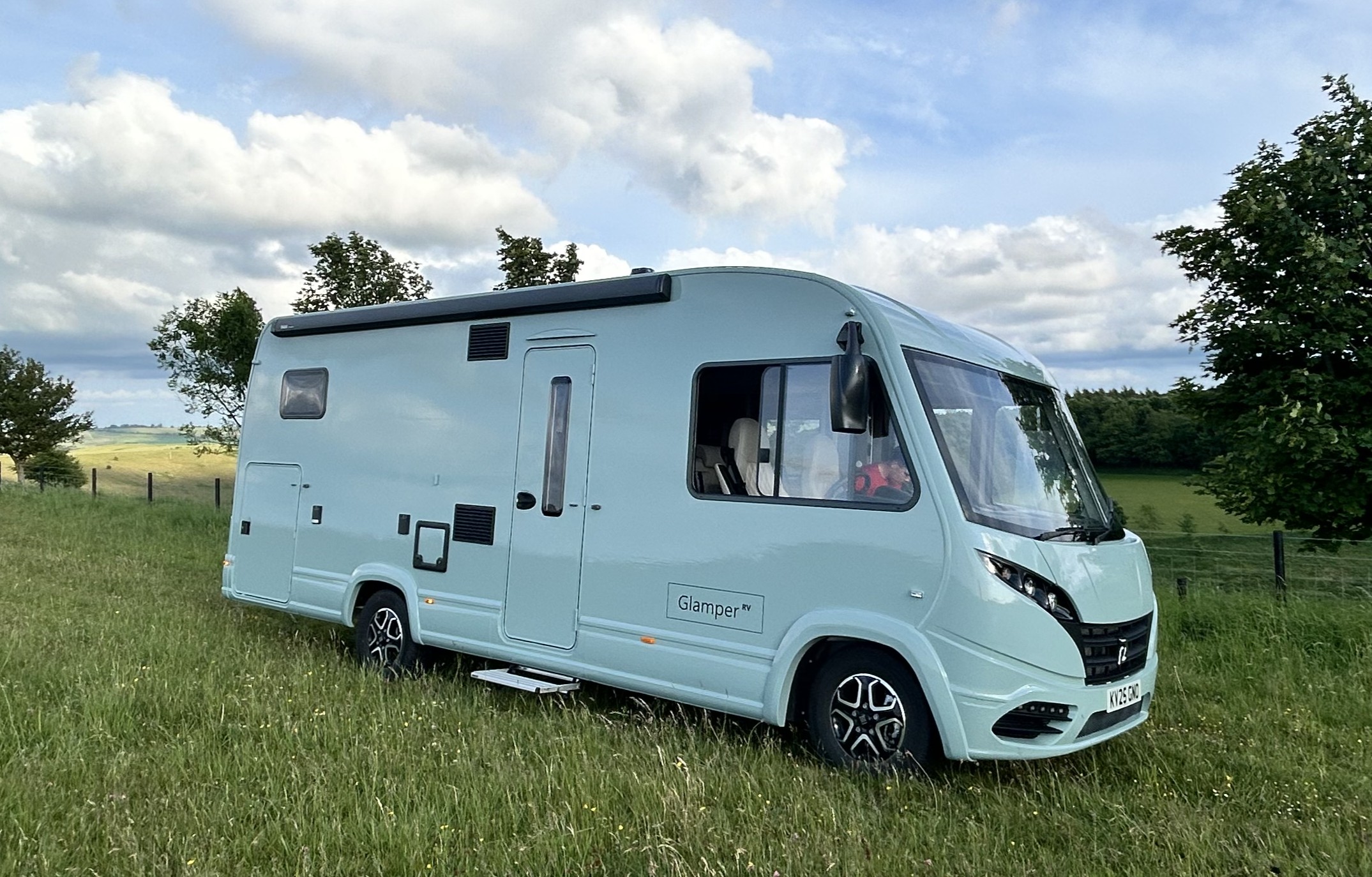 GlamperRV Twin - Luxury A class Motorhome Motorhome  for hire in  Princes Risborough