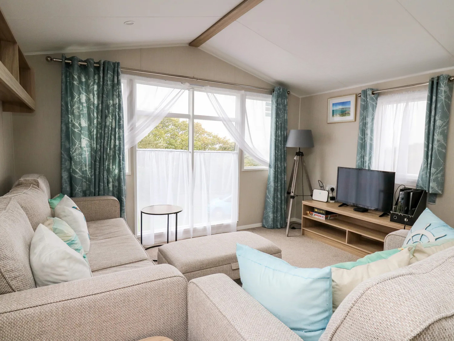 Static Caravan hire Borth