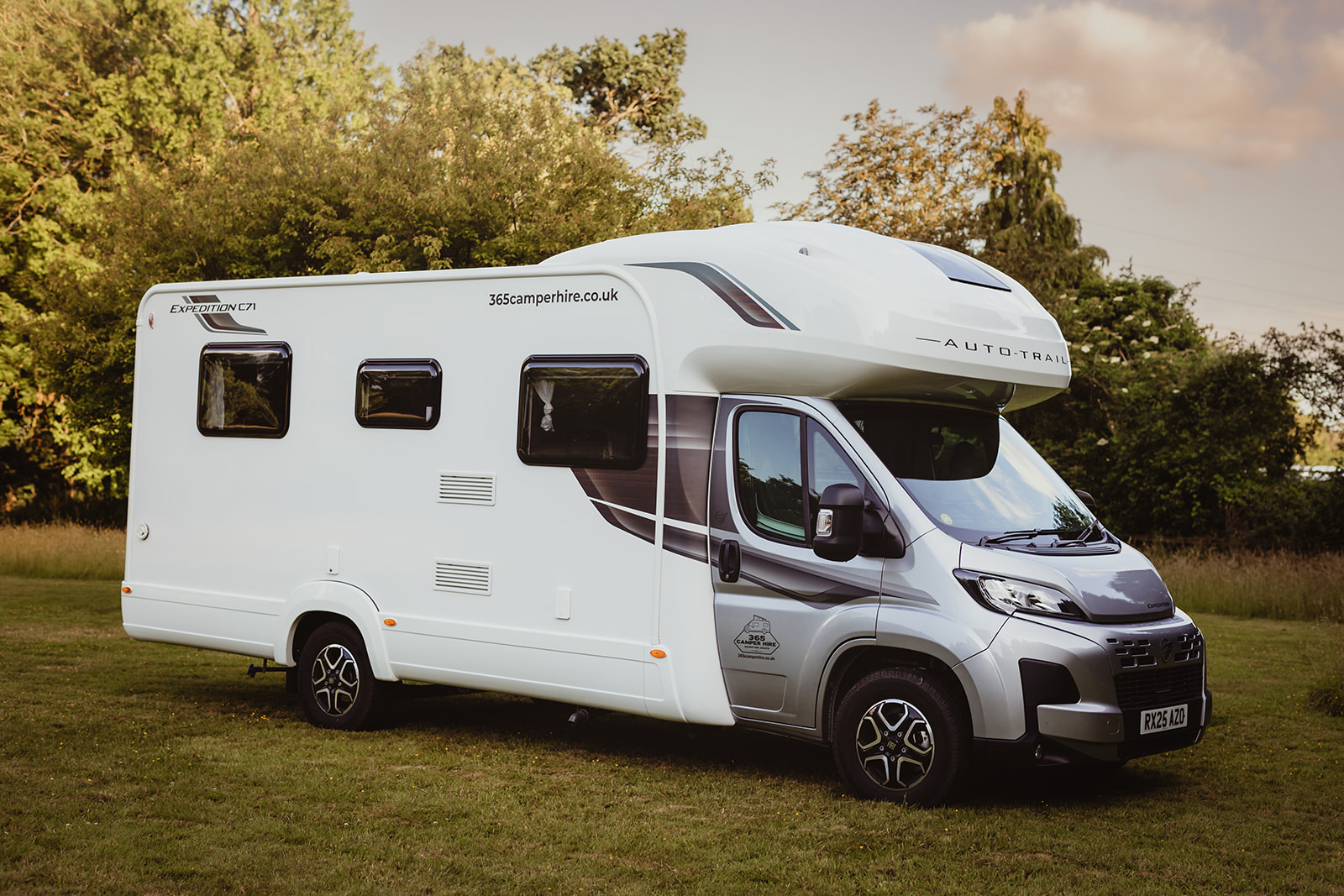 Auto Trail Expedition Coachbuilt C71 Motorhome  for hire in  Fleet