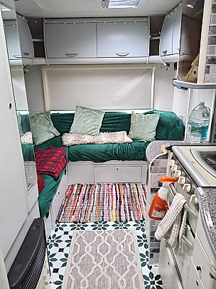 Motorhome hire Kenton, Exeter