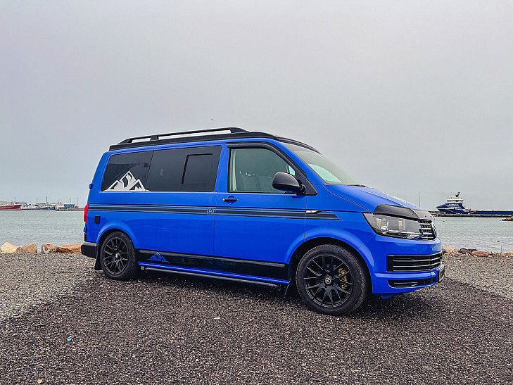 Volkswagen Campervan P800 CTC T6 hire Peterhead