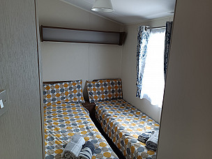 Static Caravan hire Borth