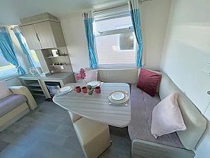 Static Caravan hire Nr Clacton-on-Sea