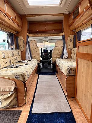 Motorhome hire EAST GRINSTEAD