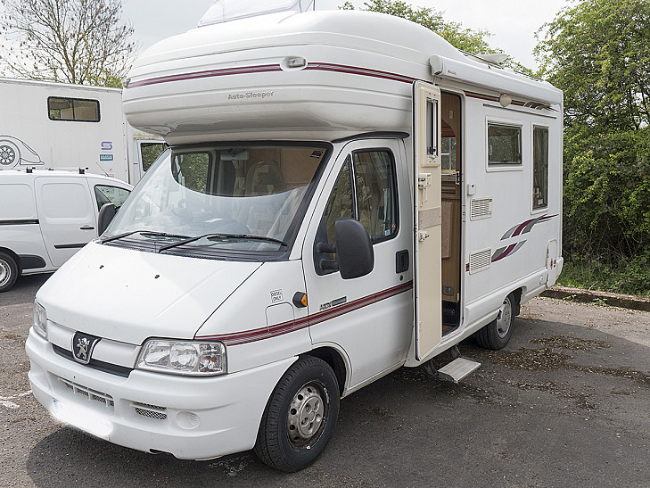 Autosleeper Ravenna hire Heanor