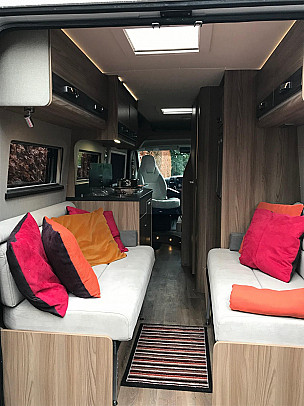 Motorhome hire Mere