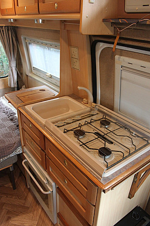 Campervan hire Thatcham, Headley