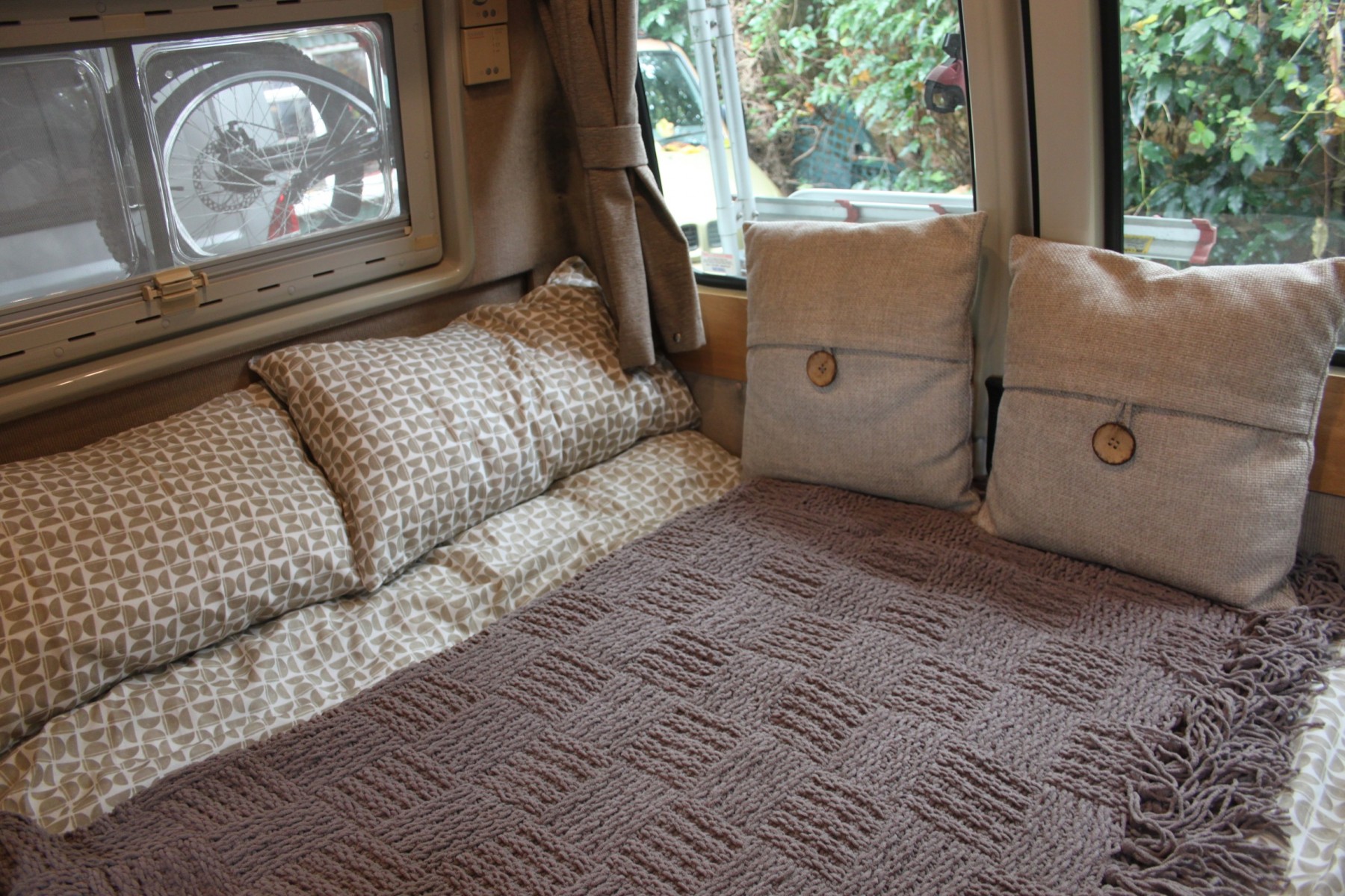 Campervan hire Thatcham, Headley Fiat Ducato Swift Mondial