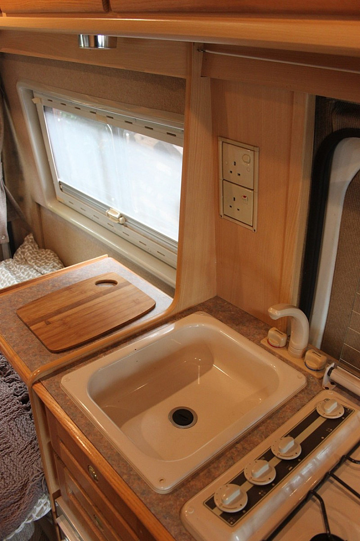 Campervan hire Thatcham, Headley Fiat Ducato Swift Mondial