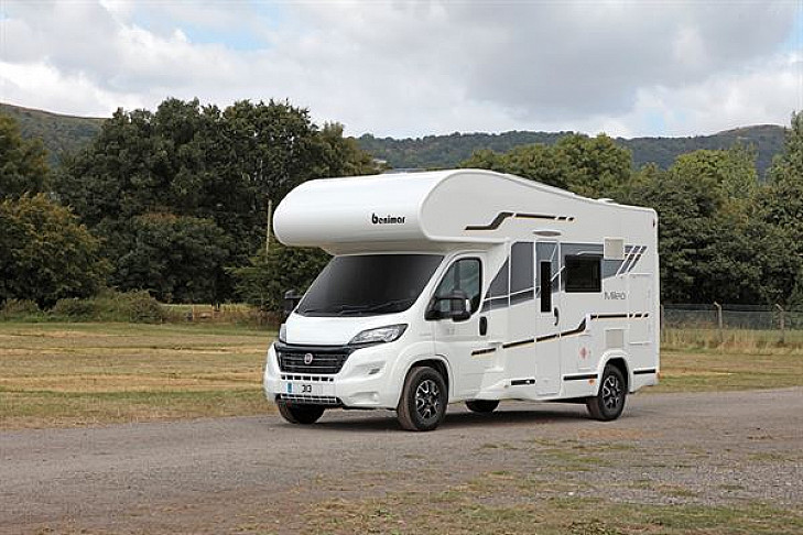 Benimar mileo  4 berth top of the range🆕 Top of the range benimar 331, BIKE RACK, hire newcastle