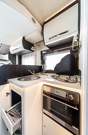 Motorhome hire Stoke Golding