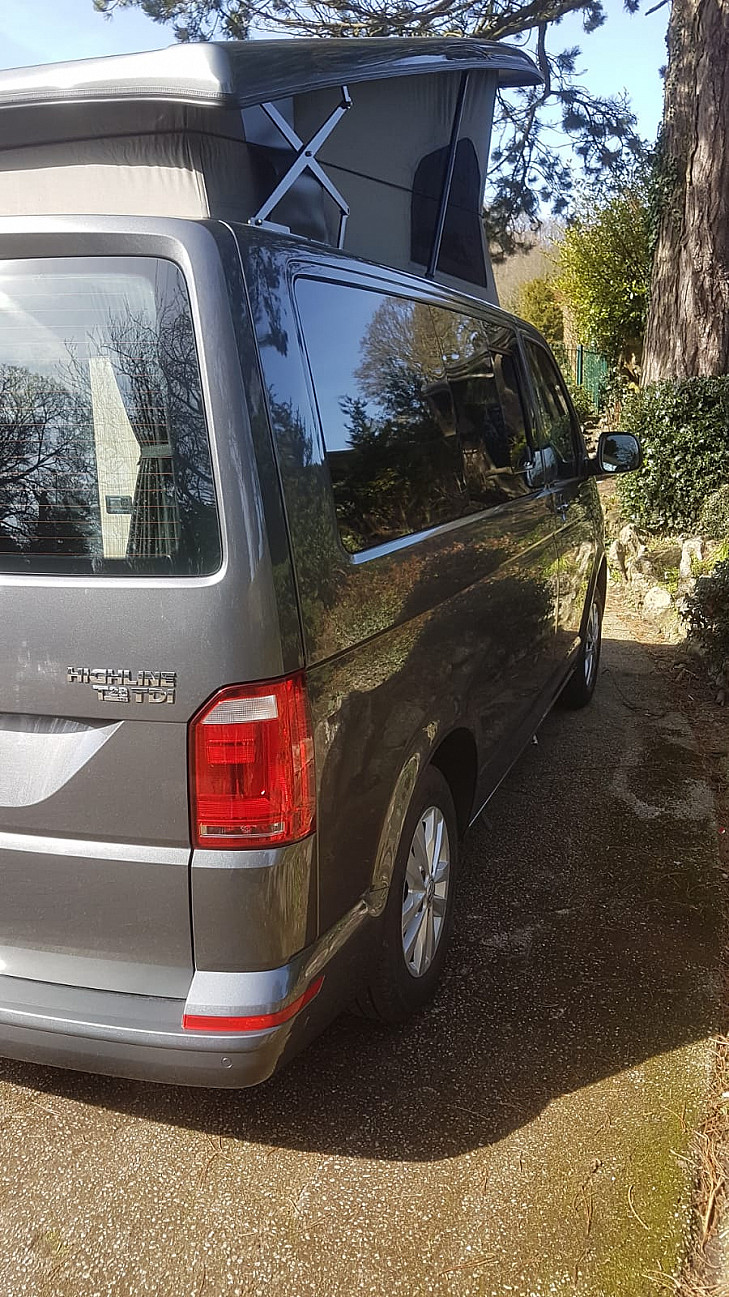 Campervan hire Keighley VOLKSWAGEN T6 HIGHLINE 'Thornton'