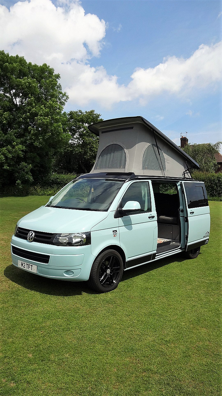 VW Volkswagen T5 Campervan hire Sandiacre