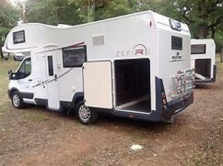 Motorhome hire Chorley Rollerteam Zefiro 690G