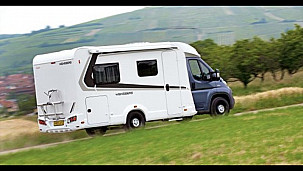 Weinsberg Caraloft 700 MEH Motorhome  for hire in  Horkstow