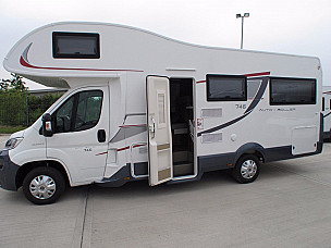 Motorhome hire Tiffield