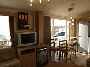 Static Caravan hire Hopton-on-Sea