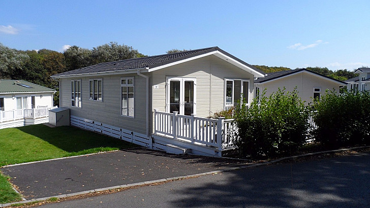 2 bed Lodge hire Milford on Sea