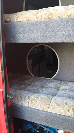 Campervan hire HX27DX