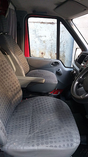 Campervan hire HX27DX