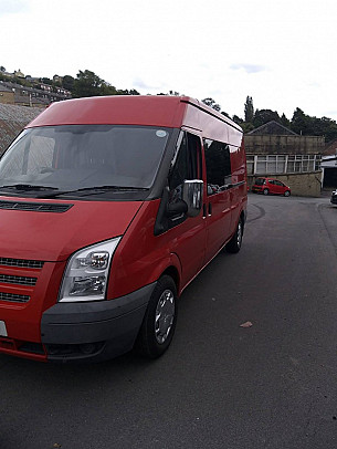Campervan hire HX27DX