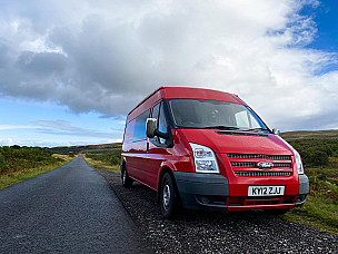 Campervan hire HX27DX