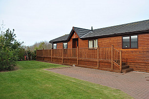 3 bed Lodge Lodge  for hire in  Beal