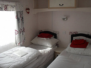 Static Caravan hire Tal-y-Bont