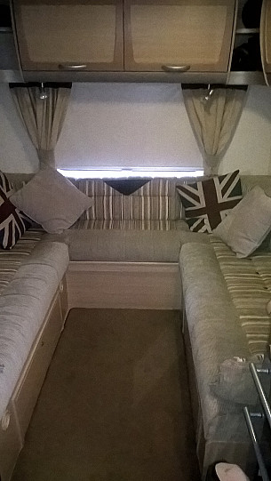 Motorhome hire Woodsetts