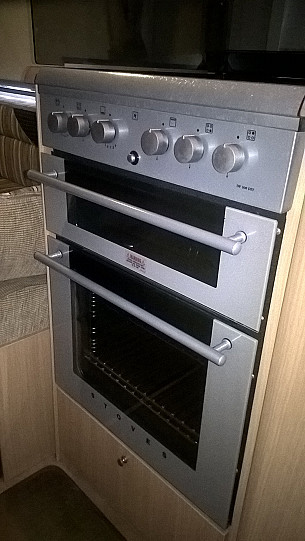 Motorhome hire Woodsetts