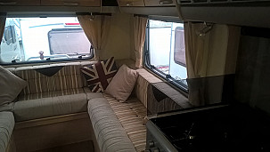 Motorhome hire Woodsetts