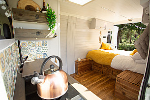 Campervan hire Mansfield  